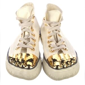 Schiaparelli Couture  toes neakers .In a box. ( it 39)